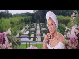 Jennifer Lopez Pa' Ti & Lonely (with Maluma) (M)